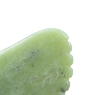 Découvrez les bienfaits du massage complet avec l'outil naturel de grattage de pierre et le label privé Xiuyan Jade Green Guasha