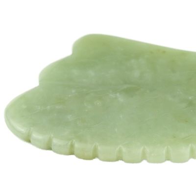Manuel de l'équipement de massage du corps Outil GuaSha en jade vert Xiuyan naturel pour la sculpture de la mâchoire et la réduction du gonflement