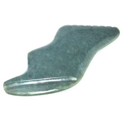 Forme de foudre vert foncé Néphrite naturel hétien Jade Gua Sha Outil de massage pour logo personnalisé Self Skin Health Care Spa
