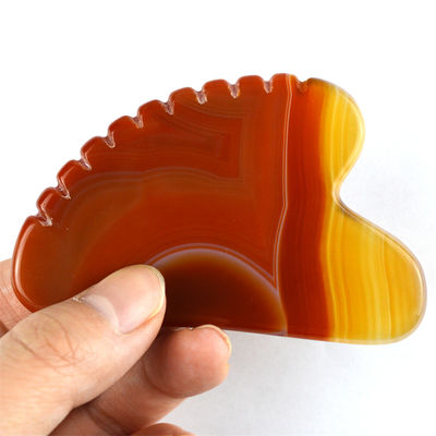 En forme de cœur Carnélien Gua Sha Scraping Tableau de massage avec des dents Agate rouge Guasha Massage du visage et du corps Massageur de soins de la peau Spa Outil de relaxation pour le spa