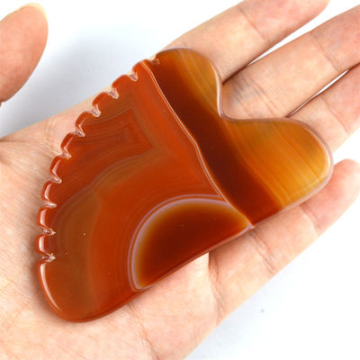 En forme de cœur Carnélien Gua Sha Scraping Tableau de massage avec des dents Agate rouge Guasha Massage du visage et du corps Massageur de soins de la peau Spa Outil de relaxation pour le spa