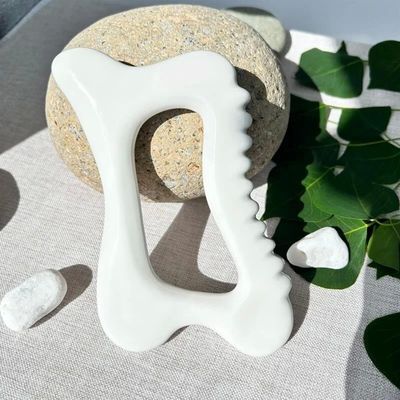 Outil de massage en céramique Gua Sha pour le drainage lymphatique Jawline Sculpteur Massageur de corps Outils de soin de la peau Guasha Fonction en céramique