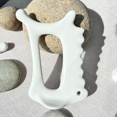 Outil de massage en céramique Gua Sha pour le drainage lymphatique Jawline Sculpteur Massageur de corps Outils de soin de la peau Guasha Fonction en céramique