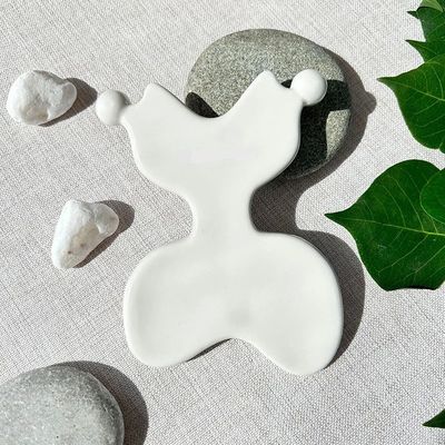 Outil de massage en céramique Gua Sha pour le drainage lymphatique Jawline Sculpteur Massageur de corps Outils de soin de la peau Guasha Fonction en céramique