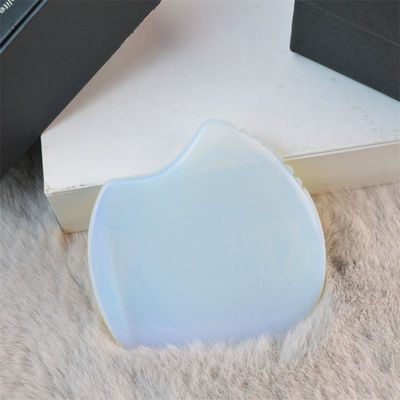 Massageur en opalite Guasha Cou soins de la peau du visage Spa lifting du visage beauté forme de coquille Opal naturel Gua Sha outil de massage du visage