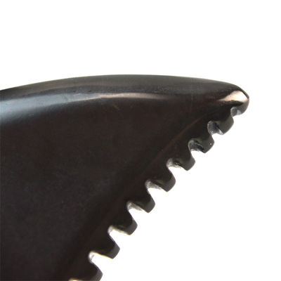 Fonction de massage musculaire Forme triangulaire naturelle de pierre Bian Noire Gua Sha Scraping Board pour le massage facial et le corps Spa