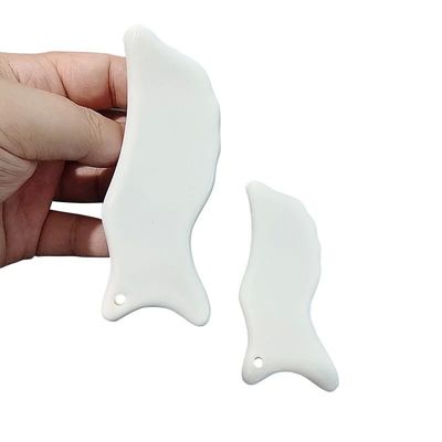 110*50mm Outil de Guasha en céramique pour les soins du corps Tableau de massage facial Gua Sha pour réduire les douleurs à la tête, au cou et au dos