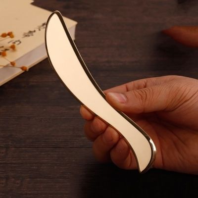 Massage corporel Kit d'outils Gua Sha Plaque en laiton de grattage Massage en forme de planche concave pour le cou et les jambes
