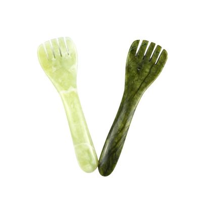 Logo personnalisé disponible vert clair Xiuyan Jade Gua Sha forme cuillère stylo d'acupuncture pour l'acupuncture des yeux cuillère masseur
