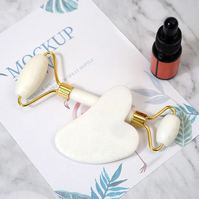 Logo personnalisé Disponibled White Jade Roller et Guasha Set pour le massage facial Gua Sha avec boîte cadeau pour les muscles du corps