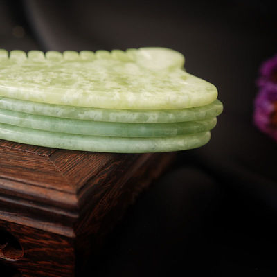 Équipement de massage de la tête Xiuyan Jade Gua Sha Acupoint de massage des cheveux Peigne du cuir chevelu Massageur Massage musculaire Fonction