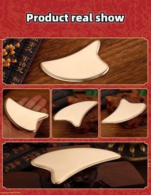 Équipement de massage personnalisable en cuivre pur Corps en forme de cœur Soins de santé Guasha Scraping Board Couleur or Laiton métal Gua Sha Outil de massage