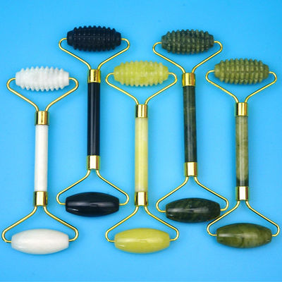 Muscles du corps Natural Jade Stone Gua Sha Scraping Board Guasha Face Roller Boîte cadeau à trois pièces Ensemble d'outils de massage de spa Soins de la peau Beauté du visage