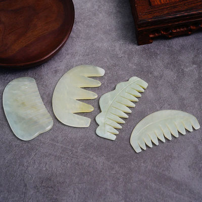 Peigne de massage du cuir chevelu en forme multiple Xiuyan Jade Gua Sha pour équipement de massage de la tête