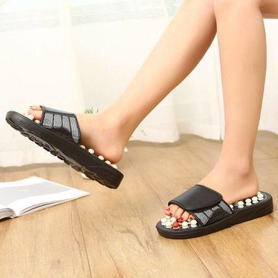 Outils de massage Logo personnalisé disponibled soins de santé Acupuncture pantoufles Masseur de pieds Chaussure avec pavé naturel
