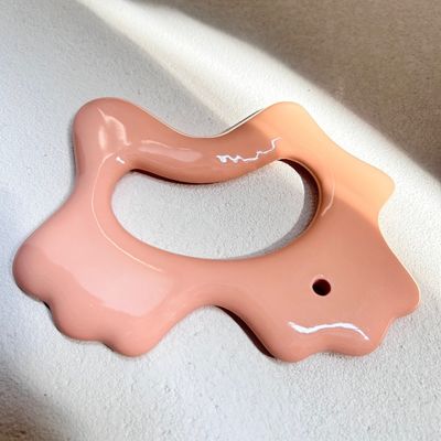 Équipement de salon de beauté pour le lifting du visage Pierre de Gua Sha pour le massage musculaire