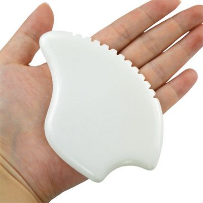 Équipement de massage Meilleur vendeur Massage facial sur mesure en jade blanc Outils de Guasha pour le visage Massage en pierre de jade Plaque Gua Sha