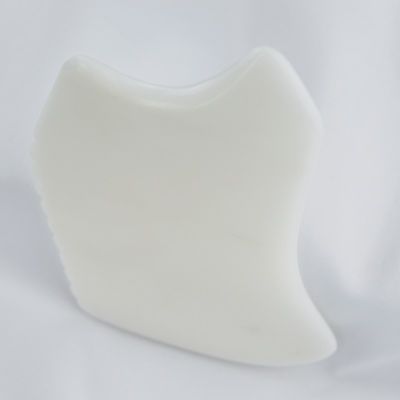 Outil de massage corporel avec une planche de grattage de pierre de jade blanche naturelle Gua Sha Guasha Facial Spa Salon de beauté