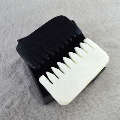 Xiuyan Jade Comb Median Scraping Massage Comb pour le massage musculaire et la pierre naturelle de jade Guasha peigne du cuir chevelu