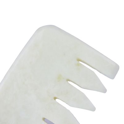2024 Tendance Jade naturel Xiuyan Jade Gua Sha Peigne pour la tête Spa Massage du cuir chevelu fonctionnement Massage musculaire