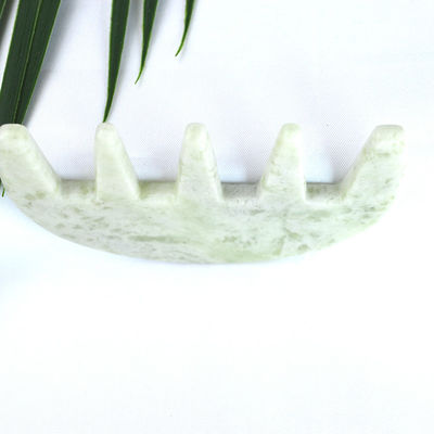 Massageur de visage de pierre de jade Gua Sha peigne tête cuir chevelu outil de massage Guasha pour le massage du corps entier zone Logo personnalisé