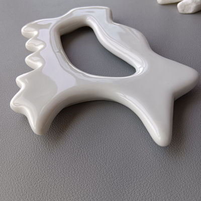 Massage du corps et du visage pour 2024 Outil en céramique Gua Sha Guasha Stone Self Skin Care Spa Face Lifting Body Slimming Scraper