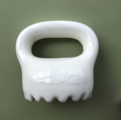 Brosse de massage du cuir chevelu pour la tête chinoise en céramique blanche Massageur de tête et équipement de massage du corps Outil de relaxation des soins de santé 2024