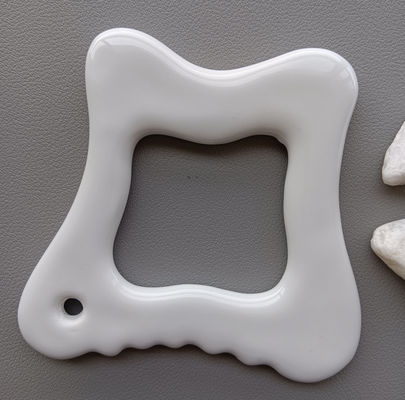 Équipement de massage corporel 2024 Outil de massage en céramique portable Gua Sha pour le soin de la peau