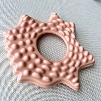 Massageur facial Spa en forme d' étoile rose grande taille tablette de massage en céramique Gua Sha avec logo personnalisé disponible
