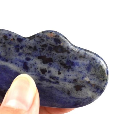 Massage corporel Points bleus en forme de cheval de mer Sodalite Gua Sha Outils pour le massage du visage et de la peau du corps en Guasha SPA Therapy