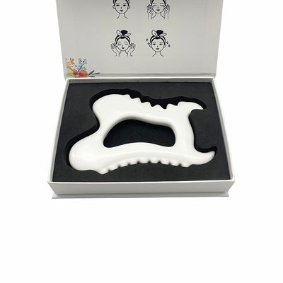 Outils de soins du visage en céramique Gua Sha Outils de soins de la peau du visage Facile à inclure Sac de boîte de luxe et cadeaux de guide pour les femmes