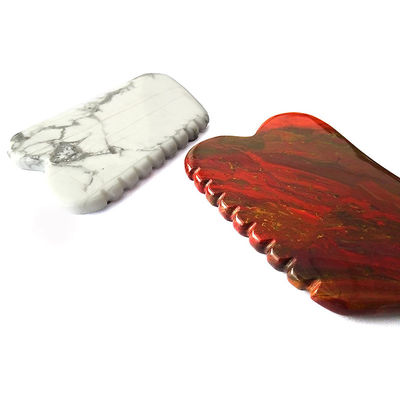 Massage facial naturel soutenu par OEM / ODM Gua Sha Stone Mookaite Guasha turquoise blanc pour réduire les lignes fines du visage