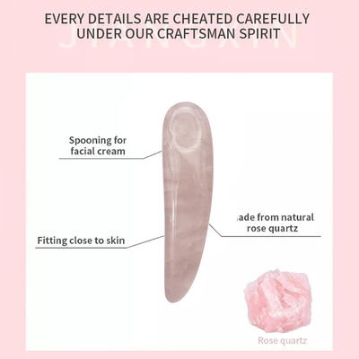 Cuillère au quartz rose pour le gua sha et les cosmétiques Applicateur de baguette de beauté