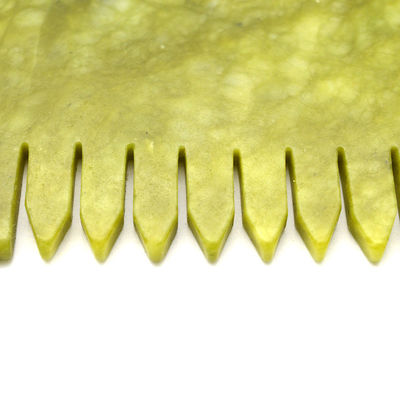 Soins de santé personnels Green Jade Comb Guasha Outil de rasage pour les soins de la tête et le soulagement de la douleur de travail multi-fonctionnel portable