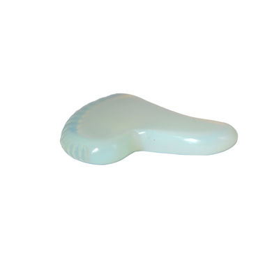 Massage du visage Soins de santé du corps Opal blanc forme de cœur Jade Opalite Guasha Gua Sha Massage pour la relaxation du visage