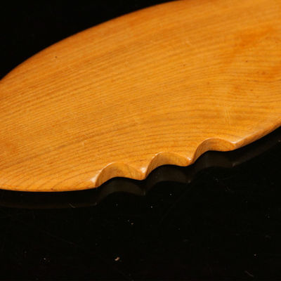 Tableau de Gua Sha en bois jaune pour la médecine traditionnelle chinoise
