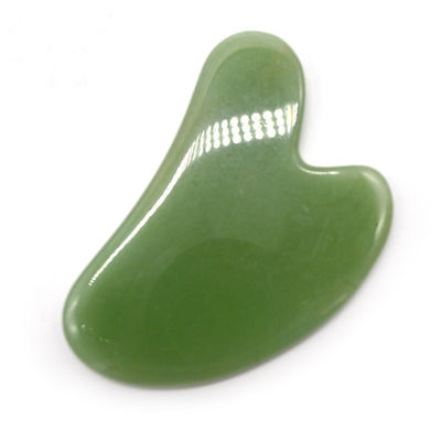 Accessoire de masseur de corps en forme de cœur Gua Sha Board en Jade Aventurine naturel en vert