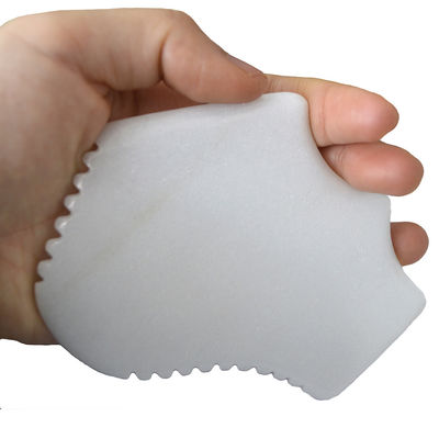 Masseur 2024 Design Natural White Jade Gua Sha Board pour le grattage de la pierre outils de thérapie Masseur