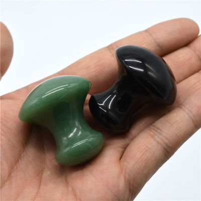 Pierre de massage Gua Sha en forme de champignon Aventurine verte artisanale outil pour le rajeunissement du visage