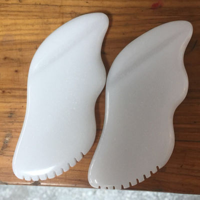 Zone de massage du corps Fonction musicale Gua Sha Scraper peau Jade Quartz Rose Massageur de visage avec formation sur place