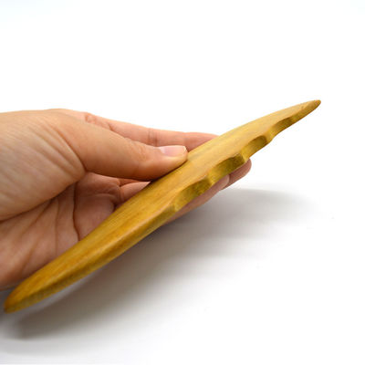 OEM Naturel Camphre Bois Gua Sha Outils pour le massage du visage et du corps Conception en forme de S
