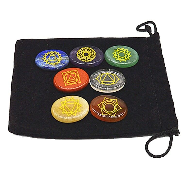 7 séries de pierres de chakra Reiki Cristaux de pierres de chakra pour le soutien de guérison Taille personnalisée OEM