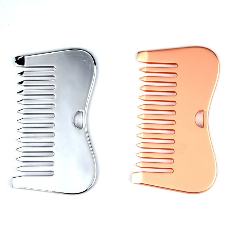 Logo personnalisé disponibled en argent en acier inoxydable cuir chevelu massage métallique peigne Gua Sha pour 2024 outils de massage