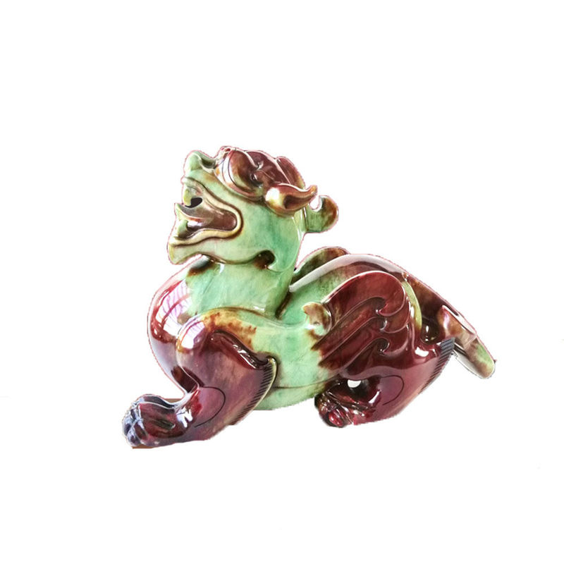 Statue de Pixiu sculptée en jade naturel, parfaite pour décorer votre maison.