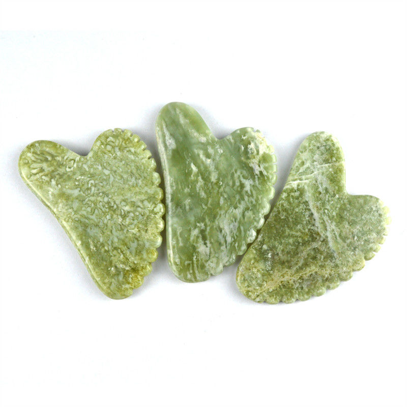 2024 Arrivées en forme de cœur naturel Xiuyan Jade Gua Sha Scraping Board L'outil de massage ultime pour la relaxation de tout le corps