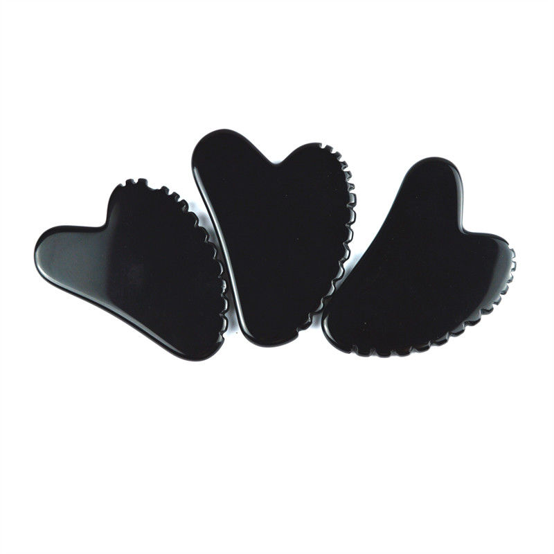 Outil de grattage à base d'obsidienne en forme de cœur naturel Gua Sha Massage Scraping Tool With Teeth Massage Facial Beauty Massager Skin Spa Tool pour les soins de la peau