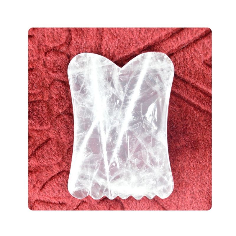 Propriétés Équipement de massage pour les muscles du corps 2024 arrivées Quartz clair Gua Sha Rock Crystal Guasha Gemstone Outil de sculpteur