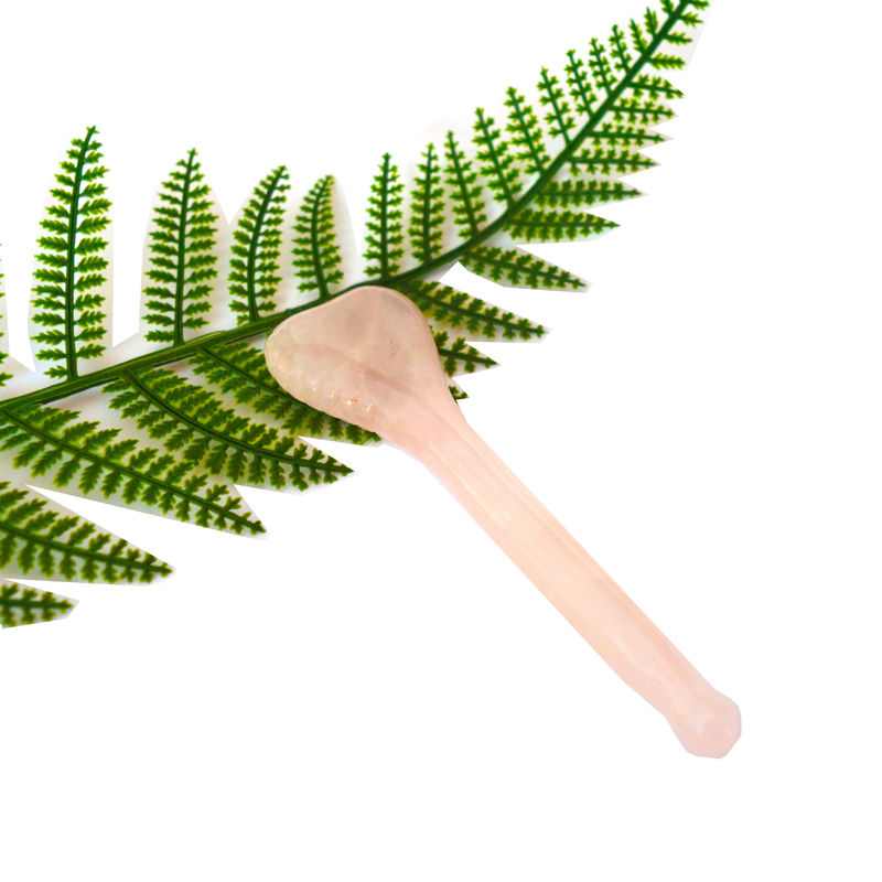 2024 Massage à l'acupresseur au quartz rose Guasha Stick L'outil ultime pour revitaliser l'acupression faciale et la beauté de la peau