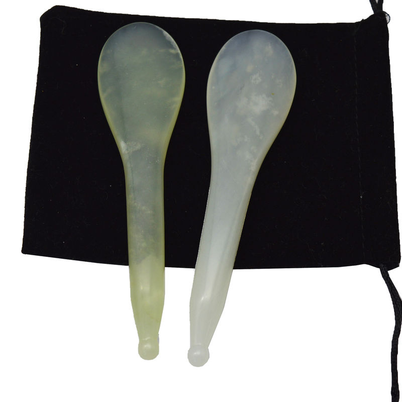 Un stylo de massage en point d'acupuncture en forme de cuillère jaune Xiuyan Jade Stick Eye Massager Pen avec et accepté service OEM / ODM