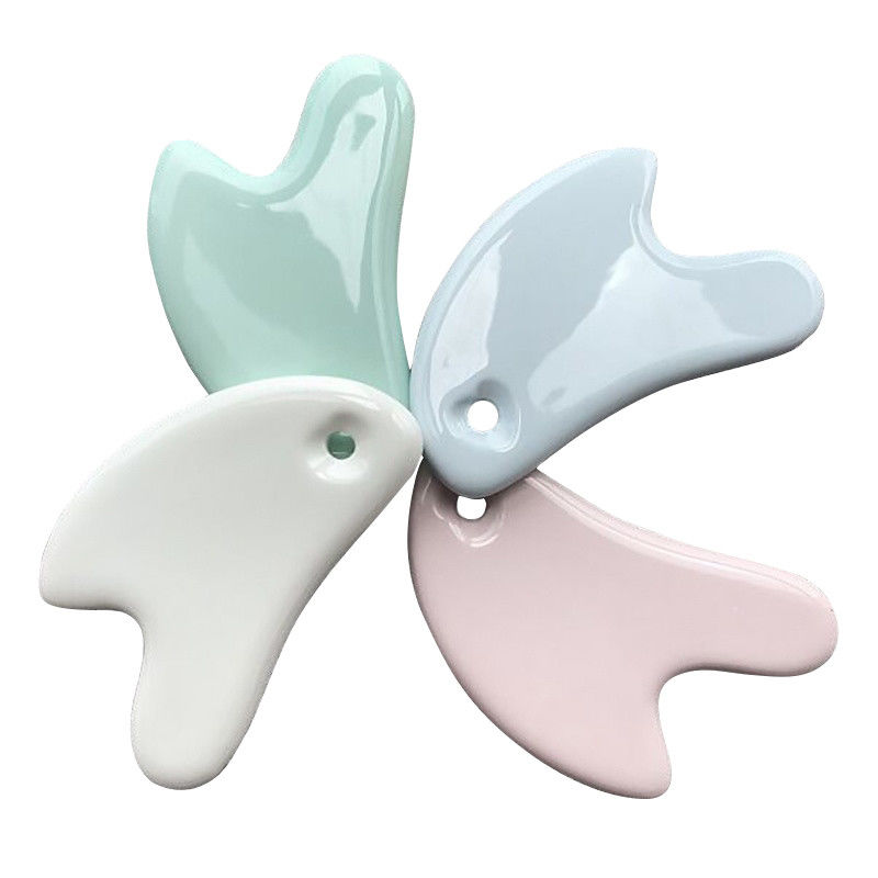 Tableau de massage en céramique en forme de cœur blanc Gua Sha Outils de massage du visage pour tous les types de peau